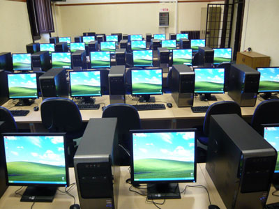 laboratorio multimediale della sede di Piazza Indipendenza